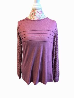 Automet Lace Sleeve Tee